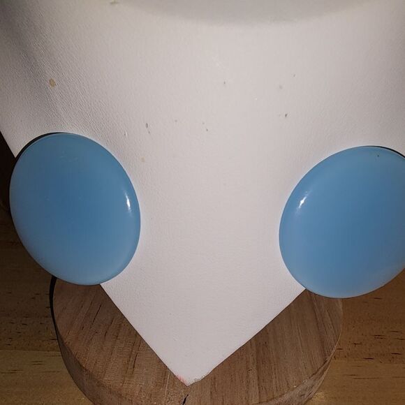 Silvery and Blue Thermoset Necklace  Matching Clip Earrings Excellent Condition - Picture 5 of 10